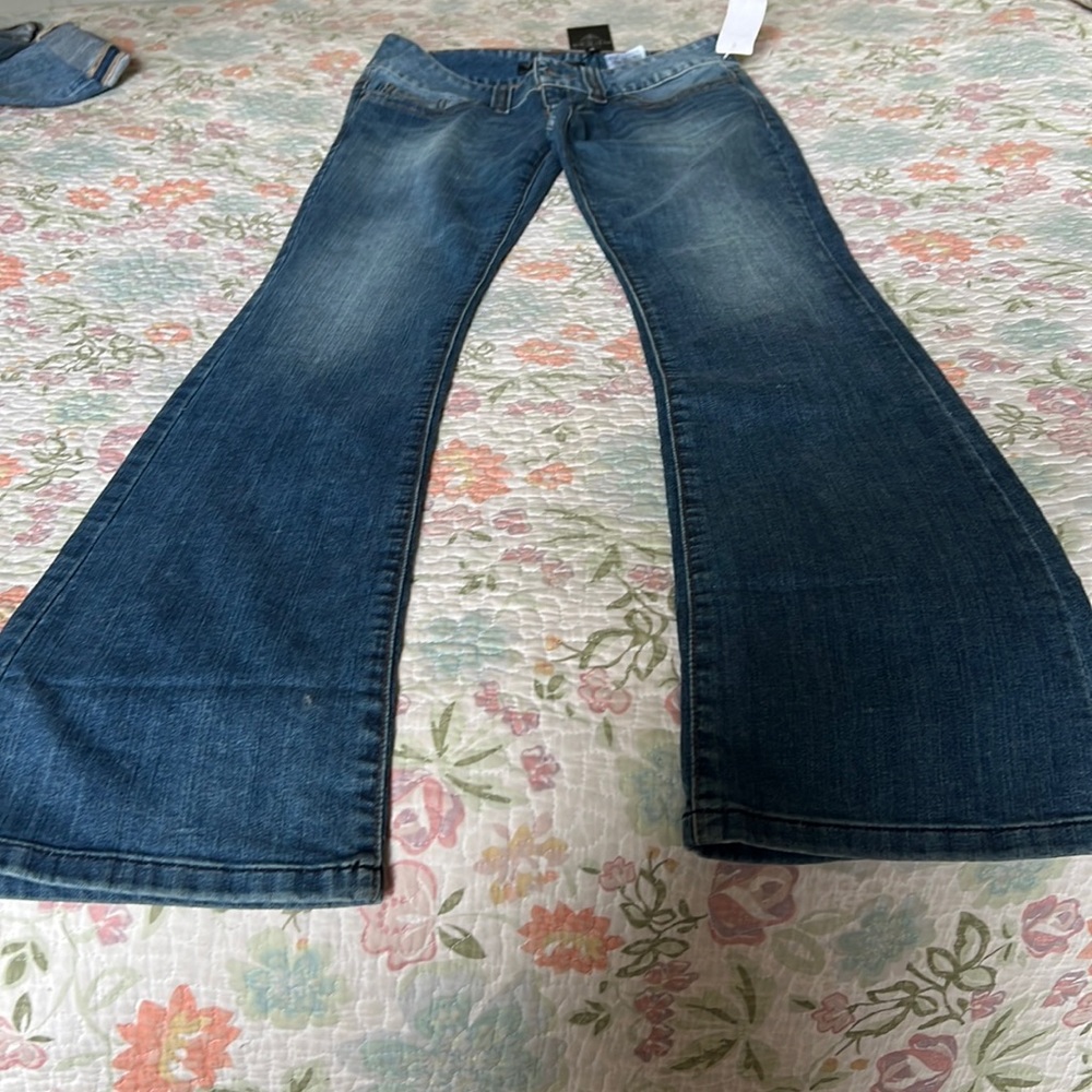Guess boot leg jeans